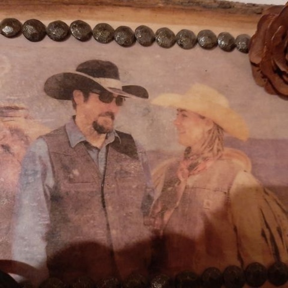 Meet your Posher, Shaye - Picture 1 of 1